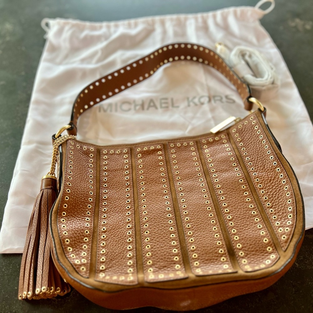 Michael Kors Brooklyn grommet medium hobo leather bag in dark caramel - Picture 2 of 5
